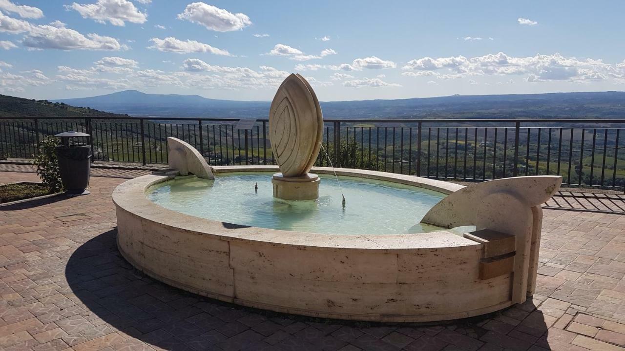 Le Casette Di Civitella La Casa Di Nonna Giulia Civitella Del Lago Eksteriør billede