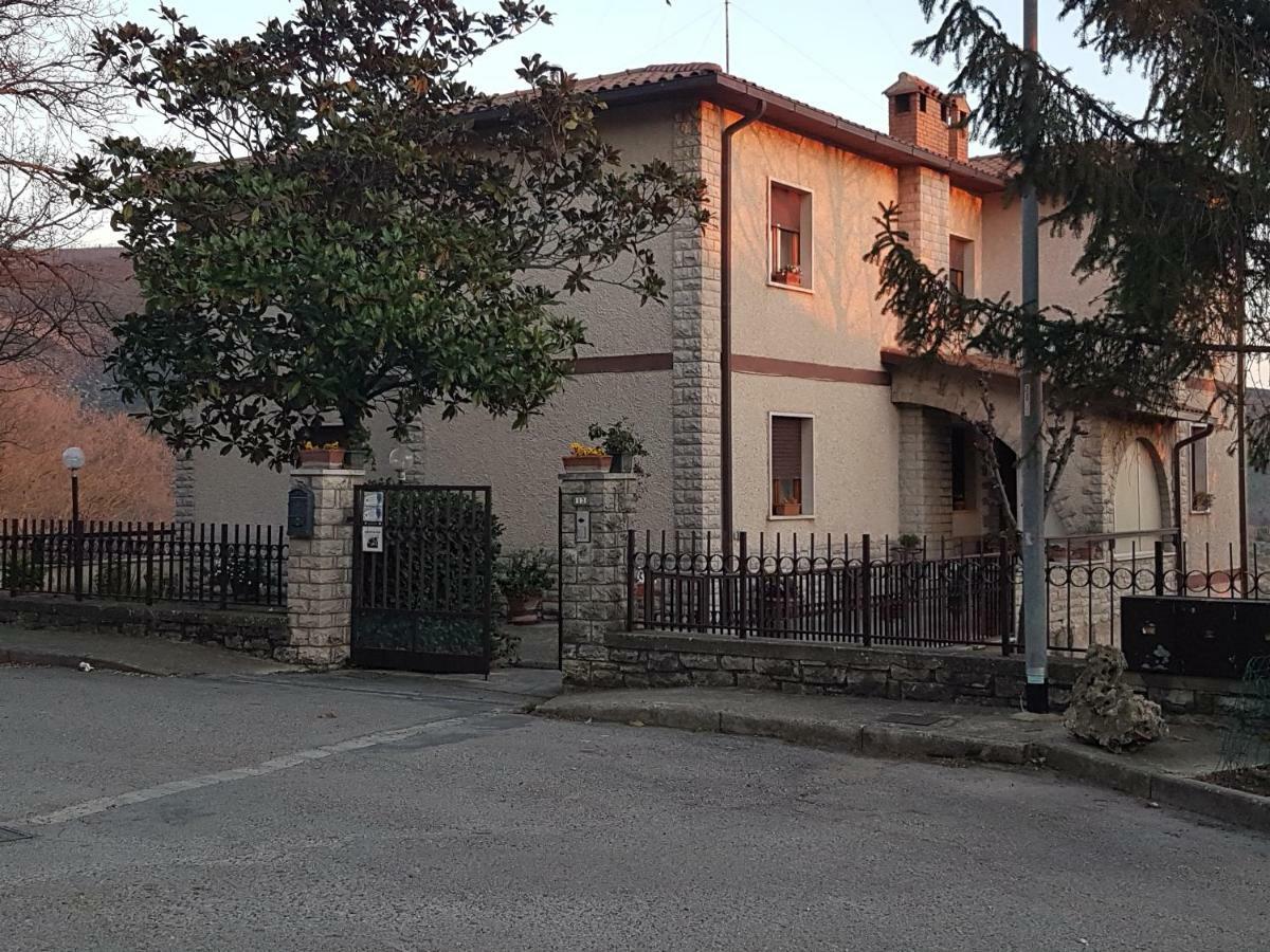 Le Casette Di Civitella La Casa Di Nonna Giulia Civitella Del Lago Eksteriør billede
